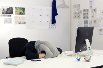 OSTRICH PILLOW_01