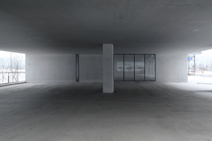 RW_Concrete_Church-NAMELESS-Architecture-009