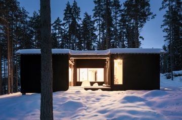 House Kettukallio in Hirvensalmi, Finland designed by Playa Architects.