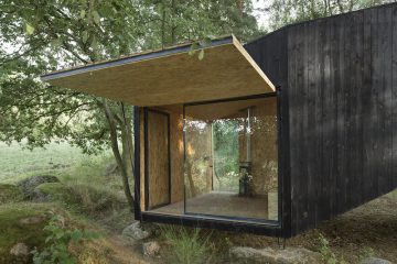 Forest_Retreat_Uhlik_05