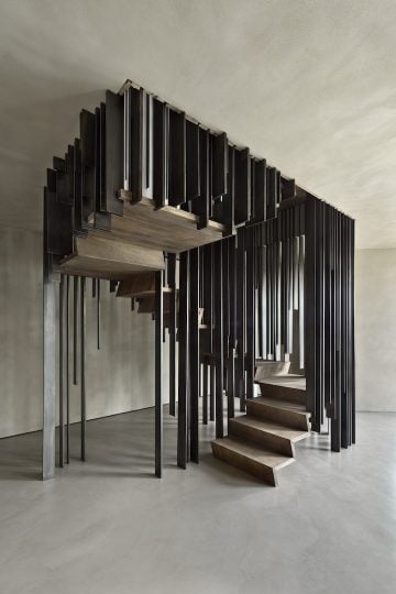 Storage_Milano_Staircase_02