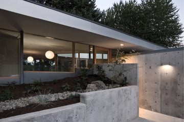 Courtyard_House_02