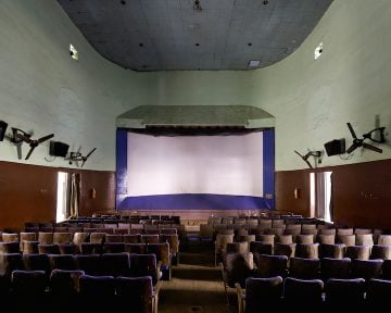 Cinemas_of_India_05