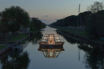 jellyfish-barge-greenhousepre