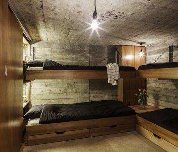 Bunker_Vacation_home_09