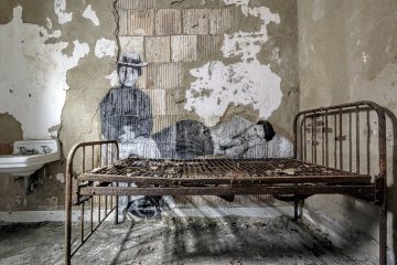 JR_Ellis_Island_04a