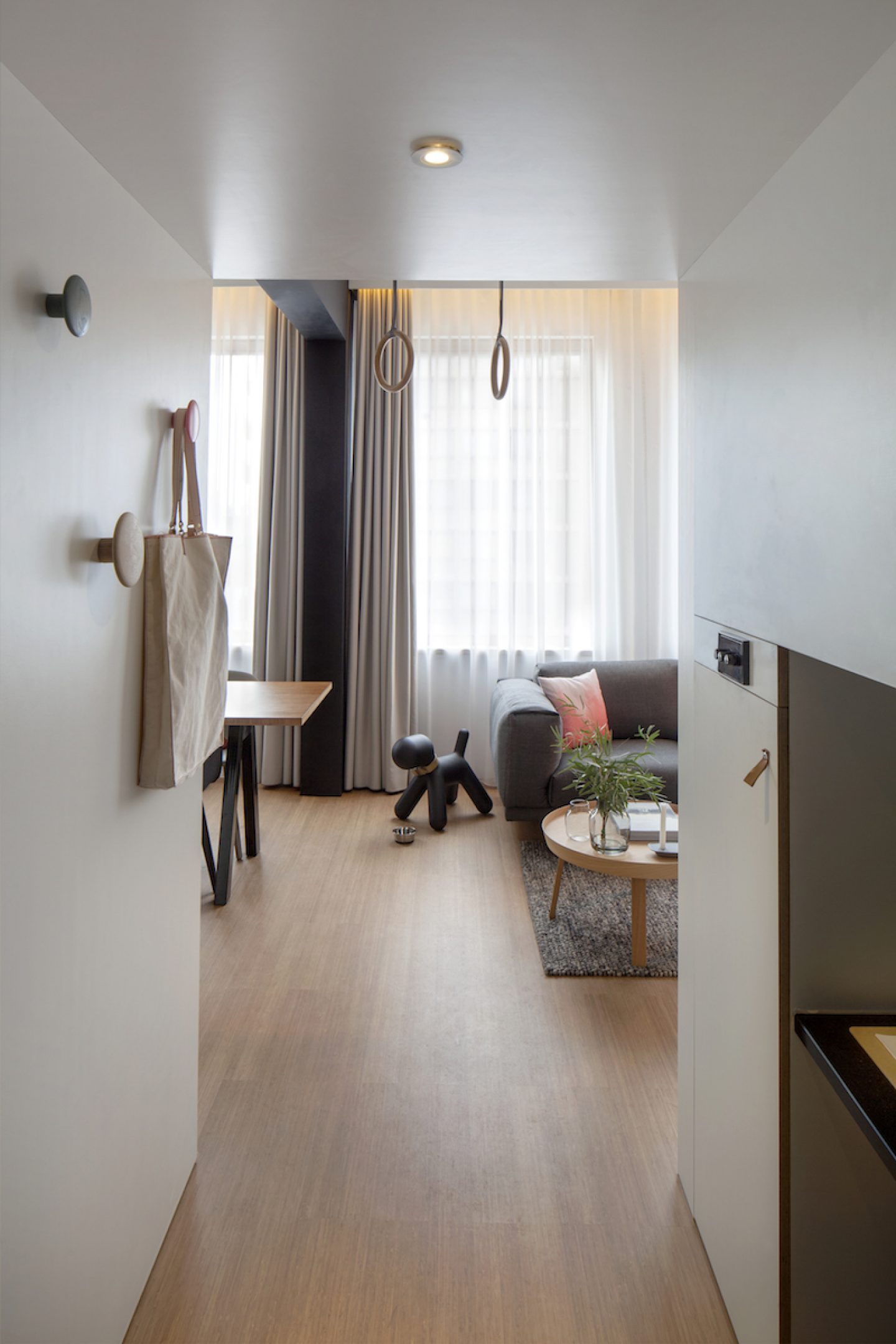 HybridLiving Lofts The Zoku Loft Caters to Both Work and Relaxation