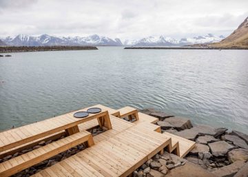 The-Bands-sauna-and-terrace-photo-Jonas-Aarre-Sommarset_dezeen_784_5