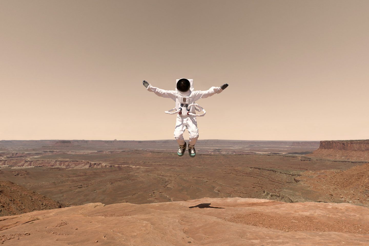 IGNANT-Photography-Julian-Mauvre-Greetings-From-Mars-003