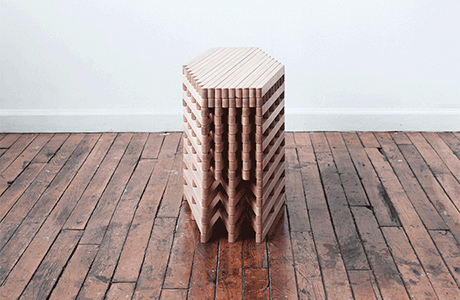 this-coffee-table-can-expand-like-an-accordion-01-2