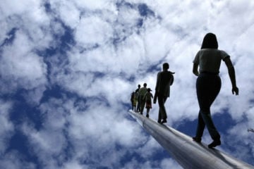 walkingtothesky_pre