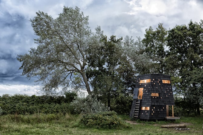 LUMO Arkitekter Shelters Blå Støttepunkter i det Sydfynske Øhav omfatter opførelsen af 47 shelters placeret på 17 forskellige lokaliteter fordelt i de fire sydfynske kommuner: Faaborg Midtfyn, Svendborg, Ærø og Langeland Kommune. 47 shelters, 5 typer: skrubben- havtasken-stenbideren-hornfisken-ålekvabben, 17 lokaliteter