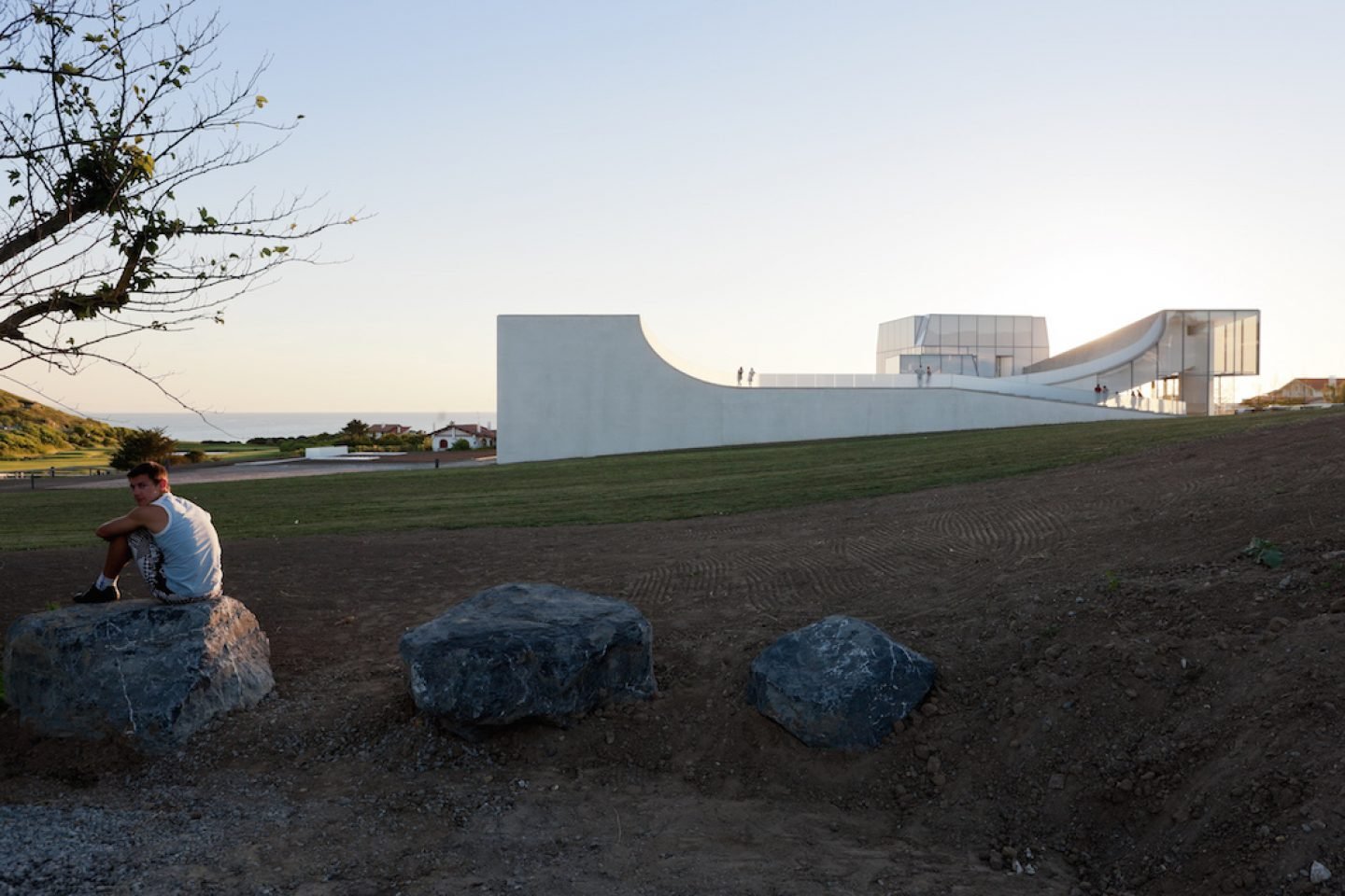 A Curved Museum Dedicated To The Ocean - IGNANT