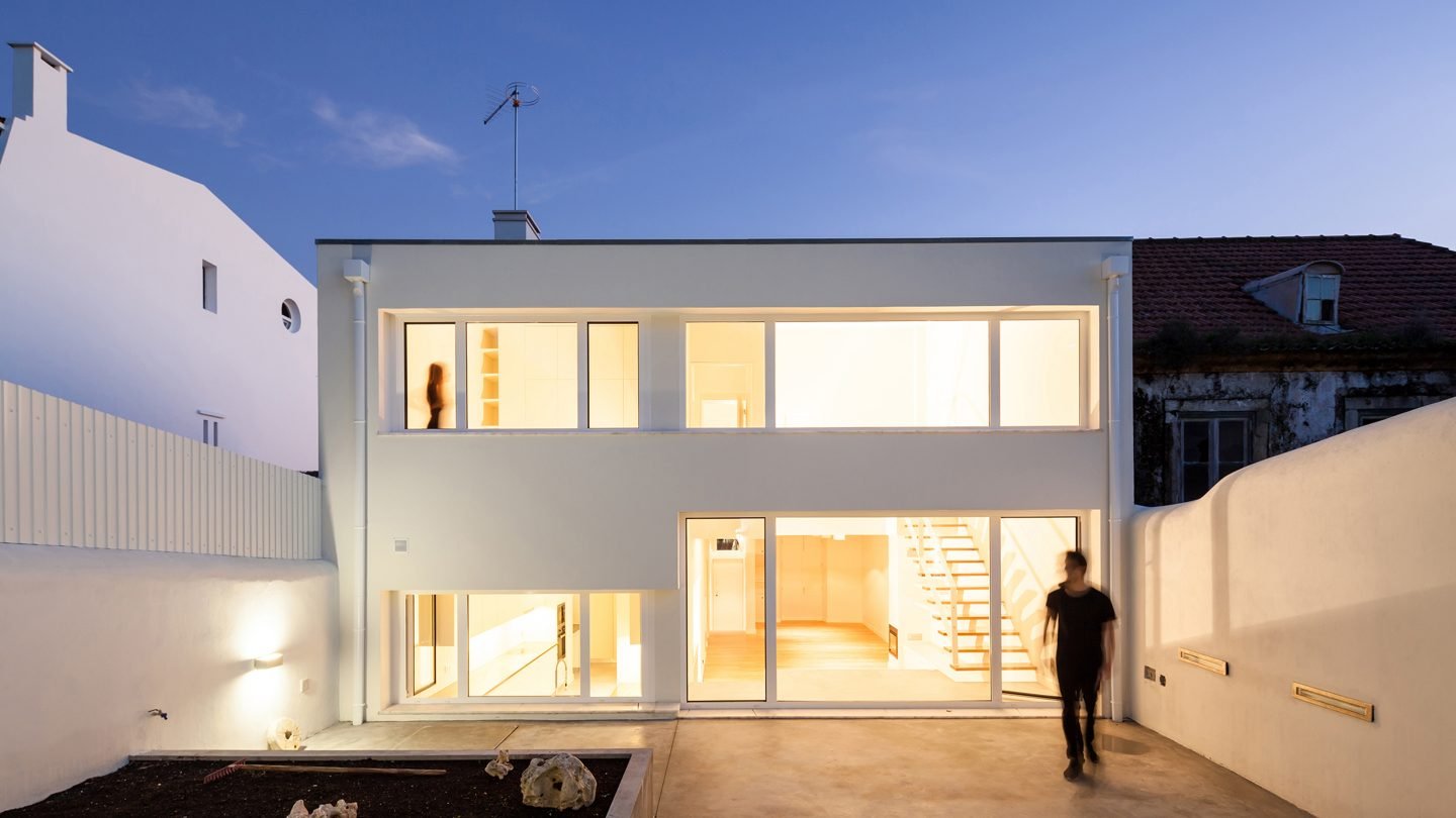 CAIS / House Refurbishment in Ajuda / Lisboa, Portugal / 2015