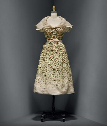 manusxmachina_fashion-vilmiron-dress-christian-dior-manus-x-machina-fashion-exhibition