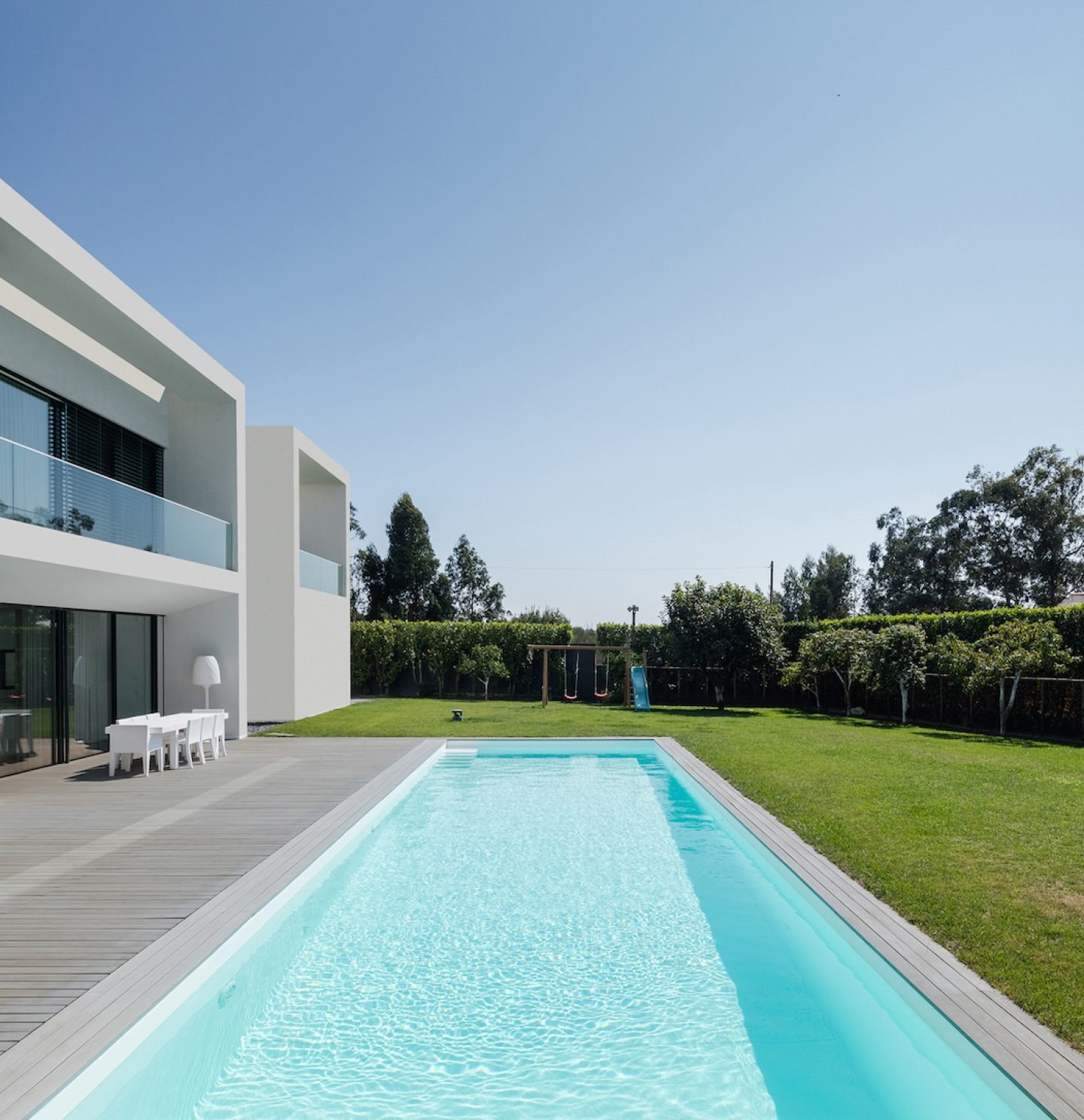 Vila do Conde House - Raulino Arquitecto (07)