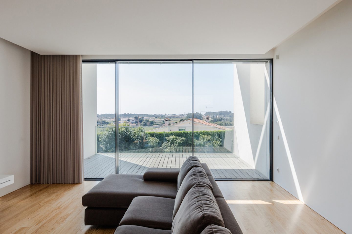 Vila do Conde House - Raulino Arquitecto (19)