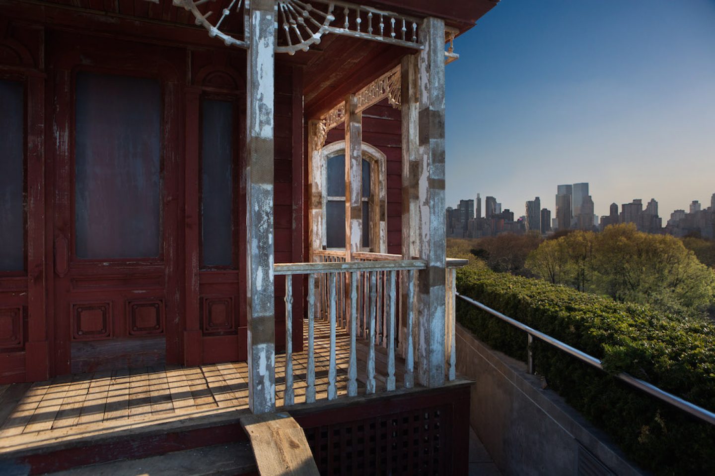 Cornelia Parker: Transitional Object (PsychoBarn)