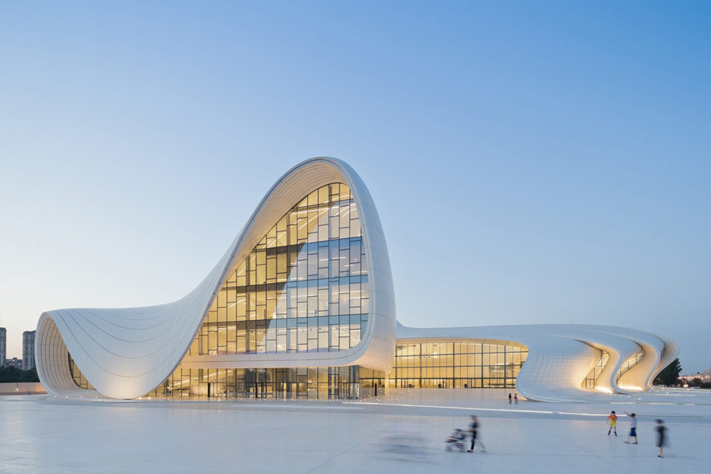 hadid-baku-010