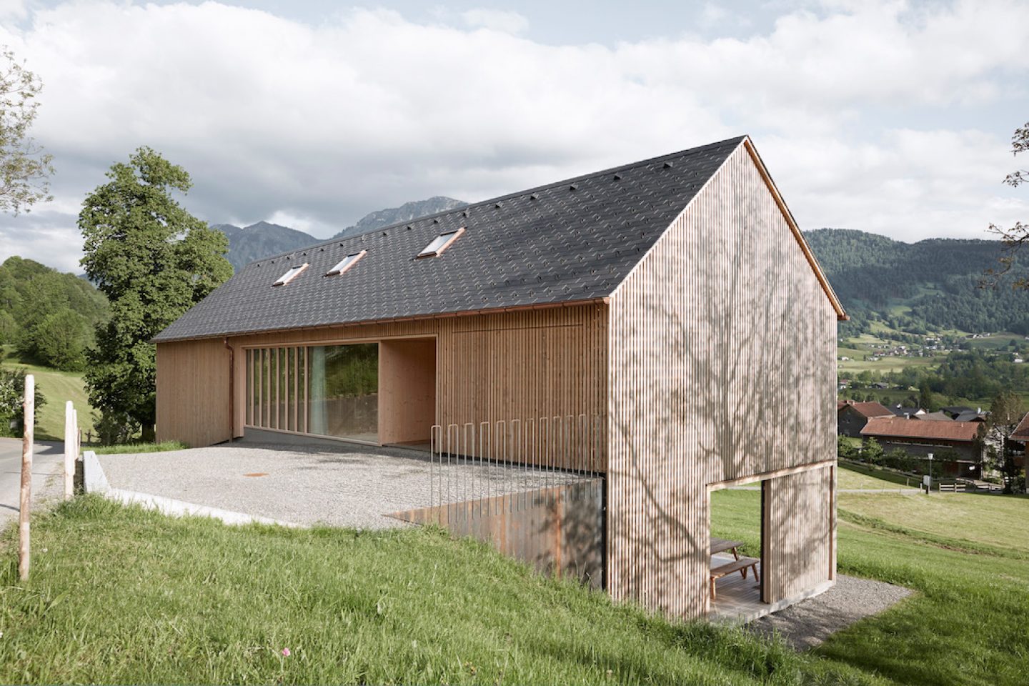 Innauer_Matt_Architecture__HBJ 04_Adolf Bereuter