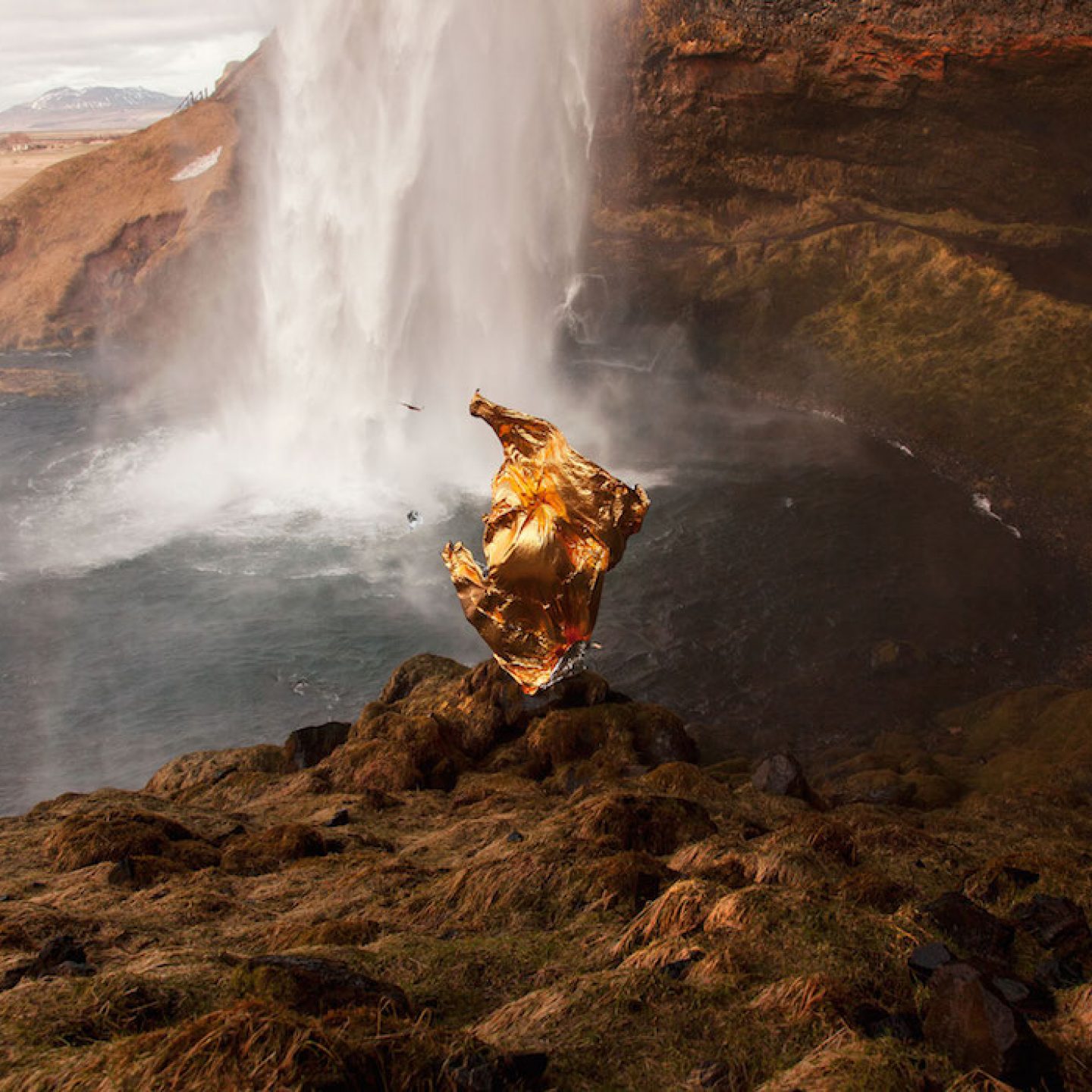 Wind-Sculptures---Iceland-Seljalandsfoss