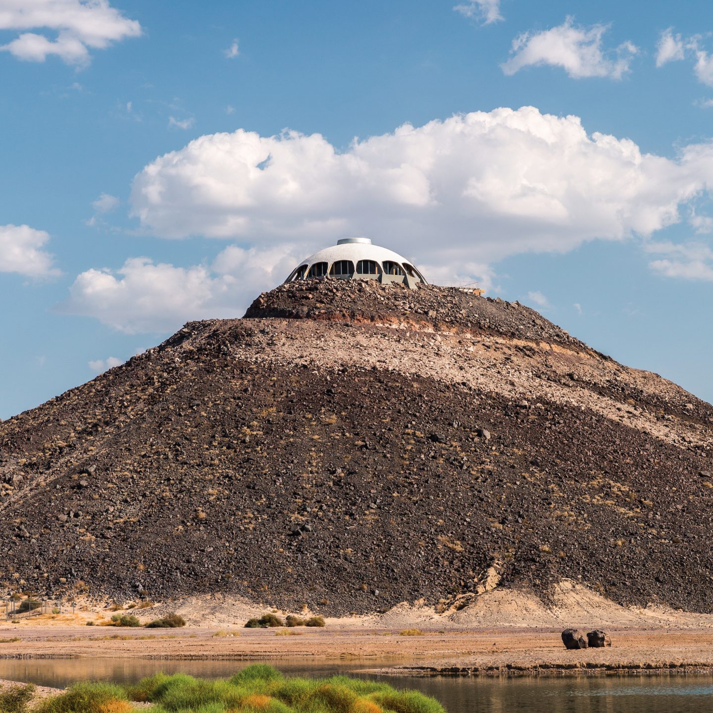 04 House Day 10_Architektur_Volcano_House