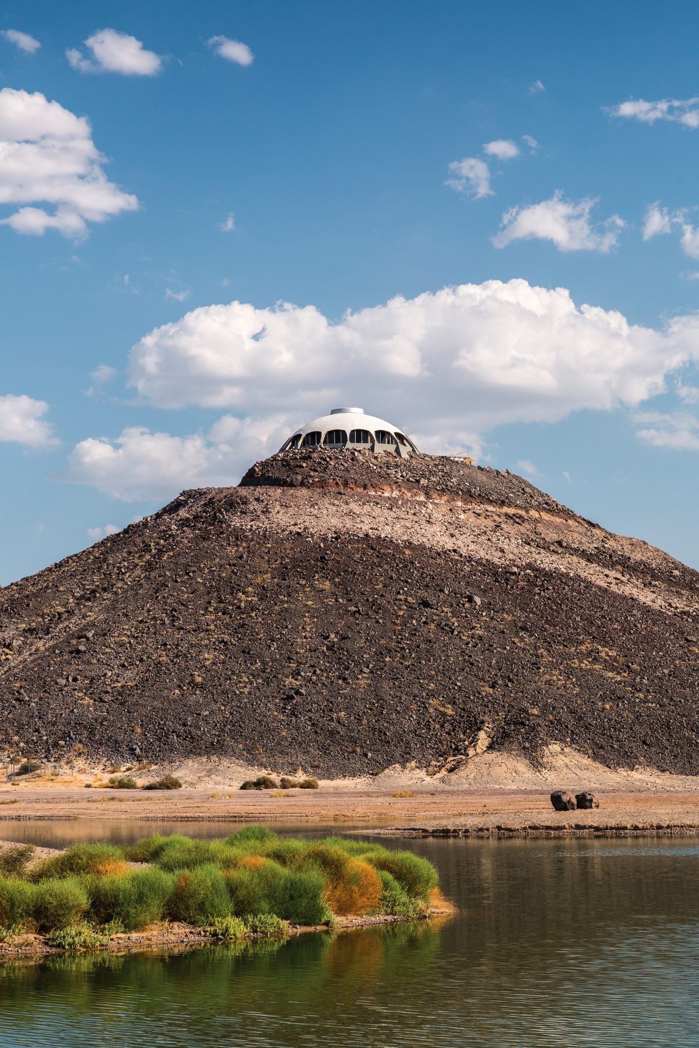 04 House Day 10_Architektur_Volcano_House