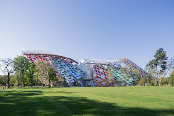 Daniel Buren Morphs Louis Vuitton Foundation Into 'The Observatory