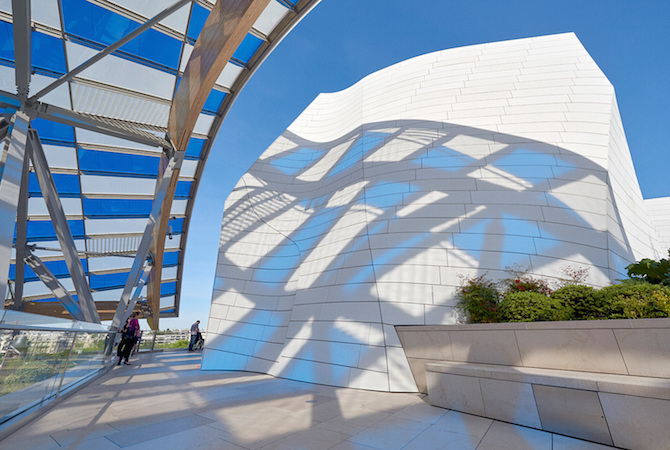 Art_Daniel_Buren_Interventions_Light_05