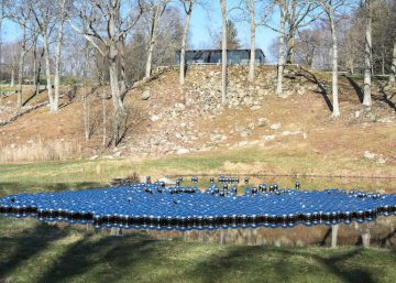 Art_Yayoi Kusama-GlassHouse_SteelBalls_13