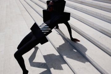 Viviane Sassen Combines Surrealism And Fashion - IGNANT