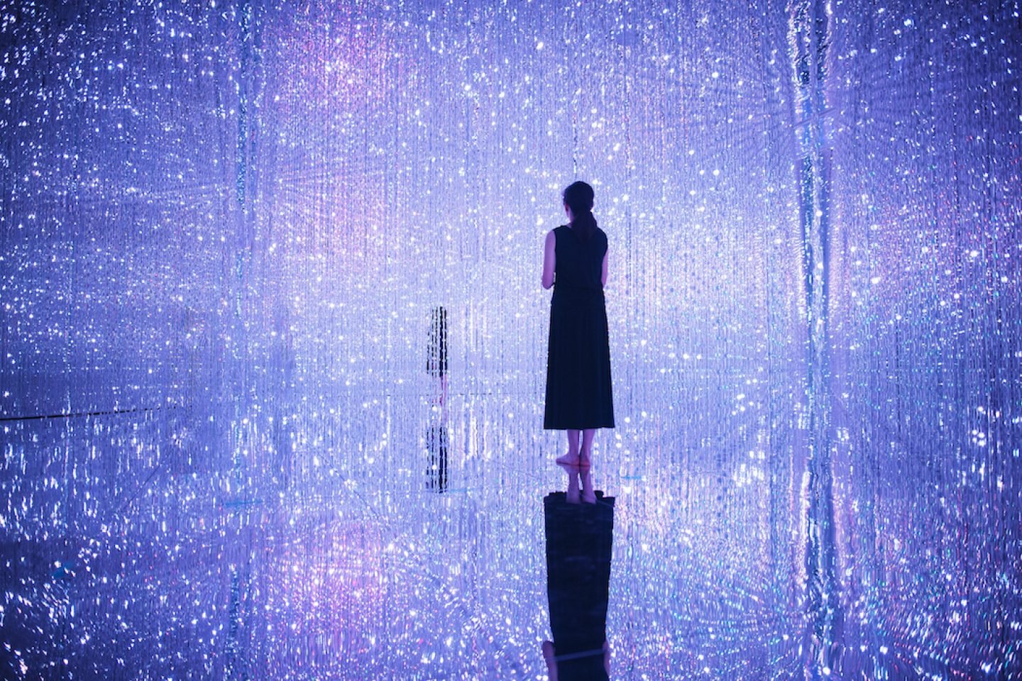 TeamLab_Art_ through the Crystal Universe_17