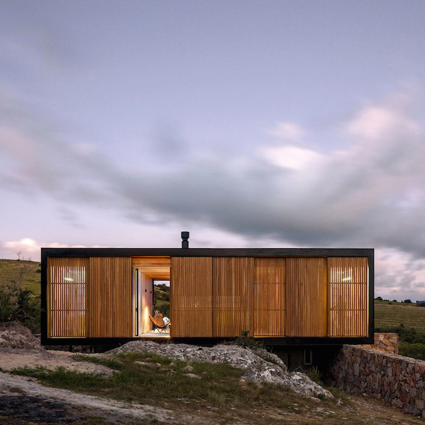 retreat-in-finca-aguy-mapa-prefabricated-housing-uraguay_dezeen_1568_6