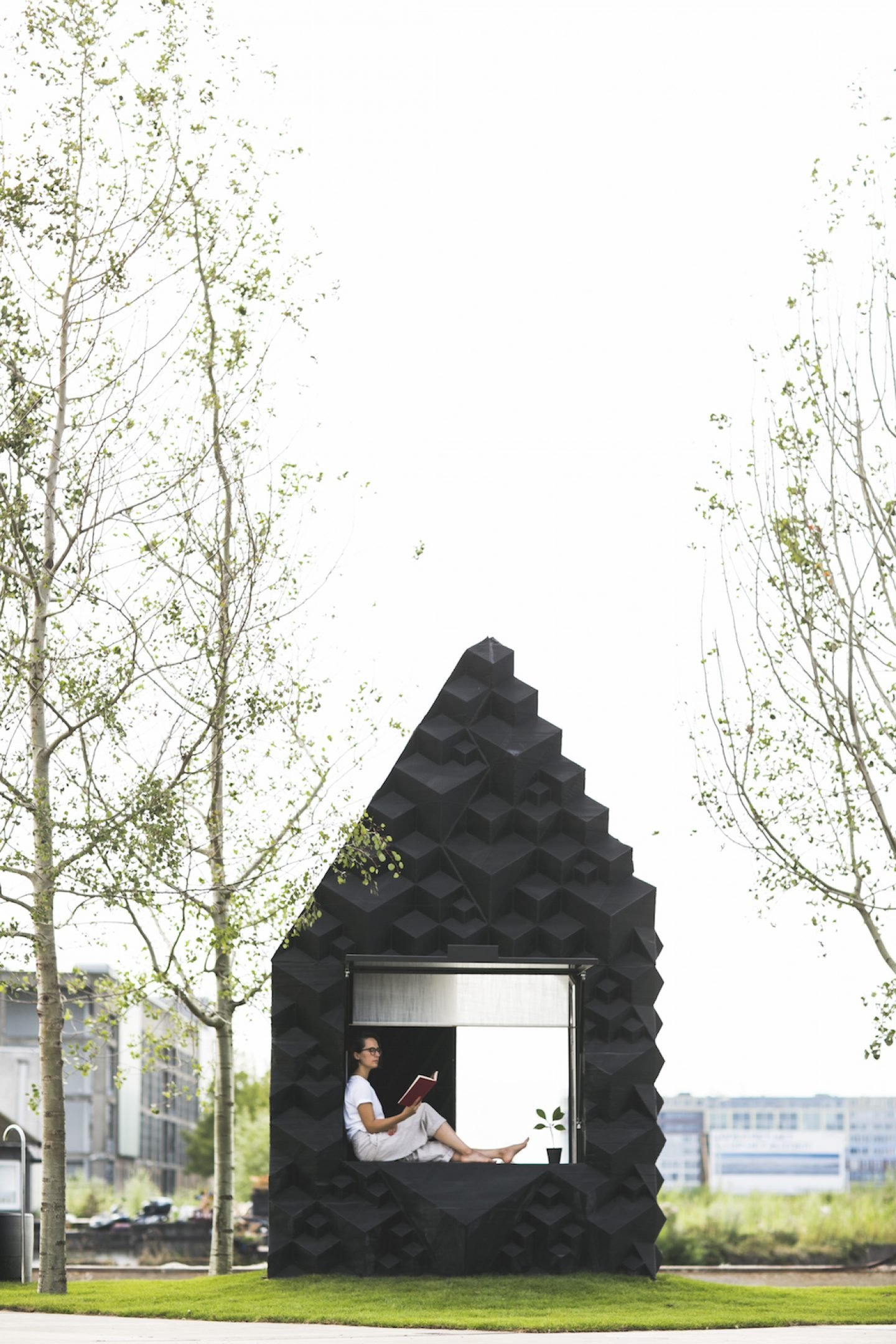 The World's First 3D Printed Canal House - IGNANT