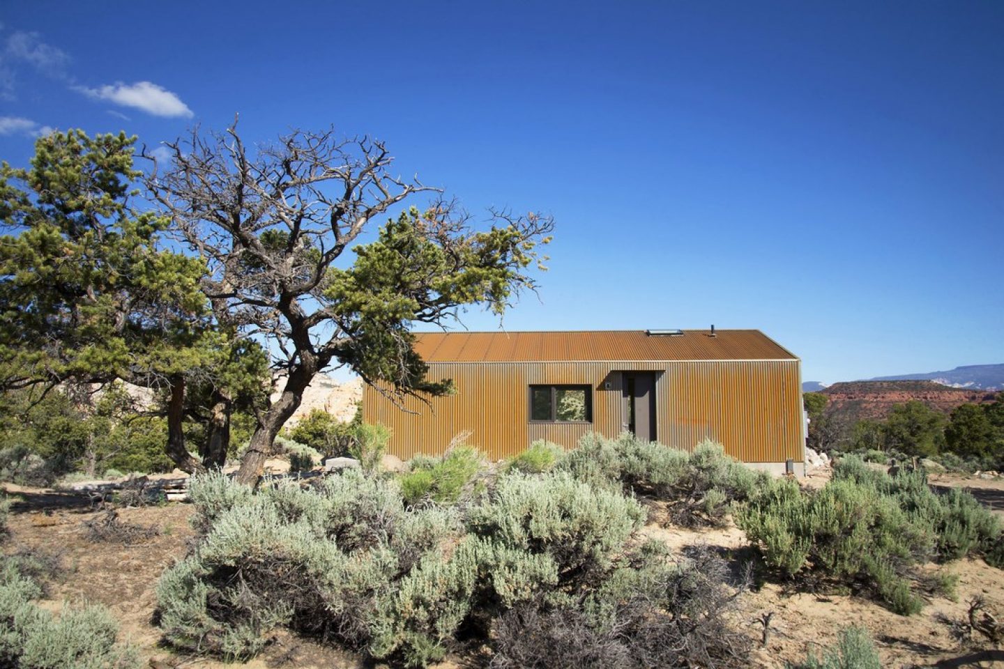 A Dwelling Set In The Desert Landscape - IGNANT