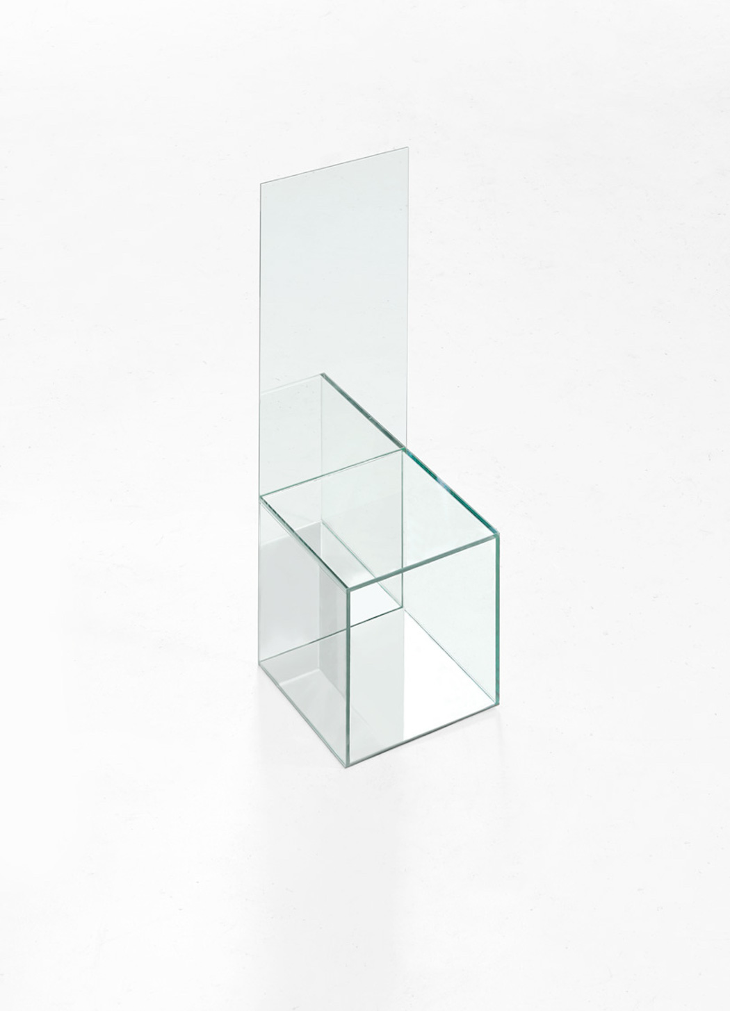 design_glassfurniture_guillermosantoma_05