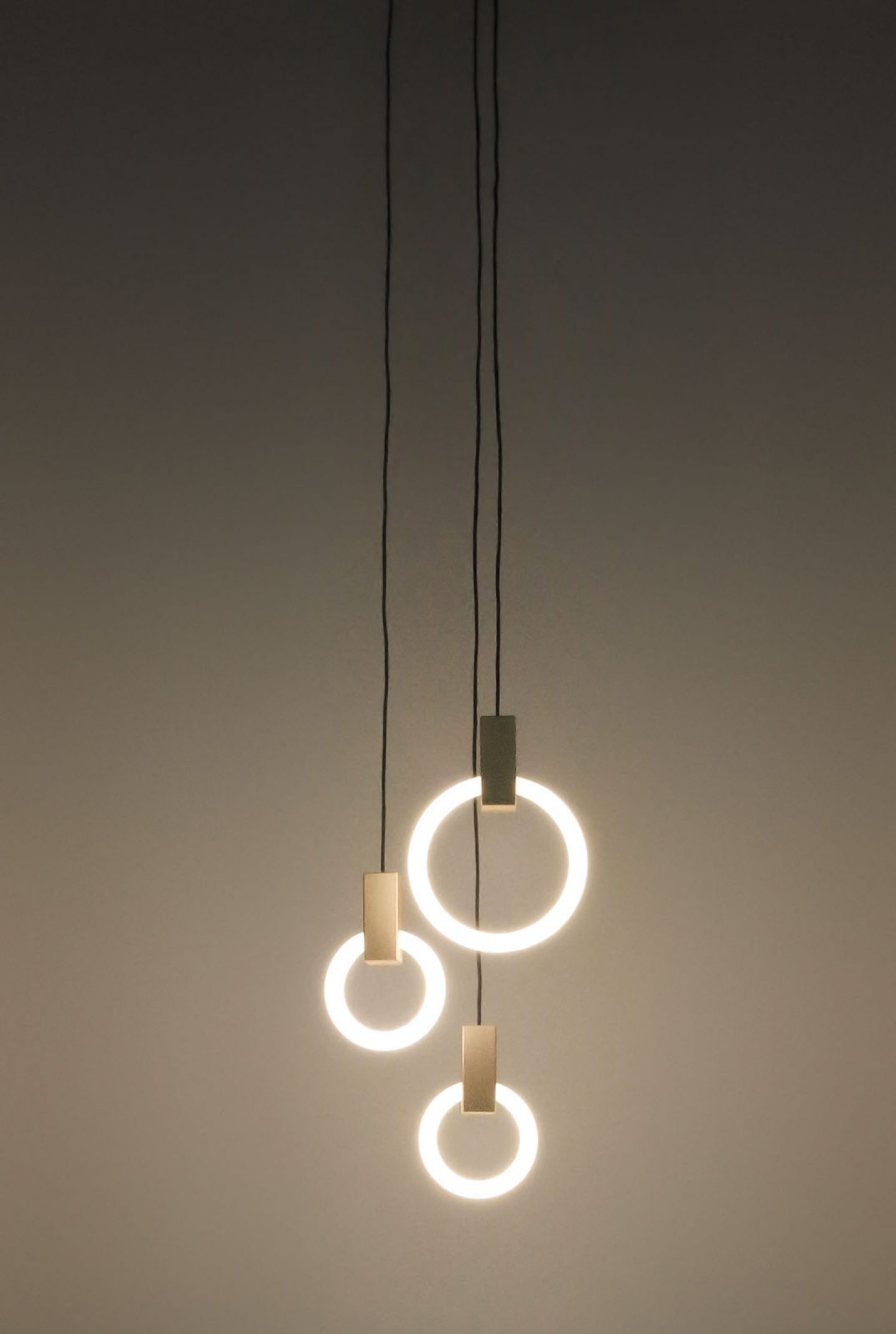 Design_Halo_Lamp_Matthew_McCormick_Studio_03