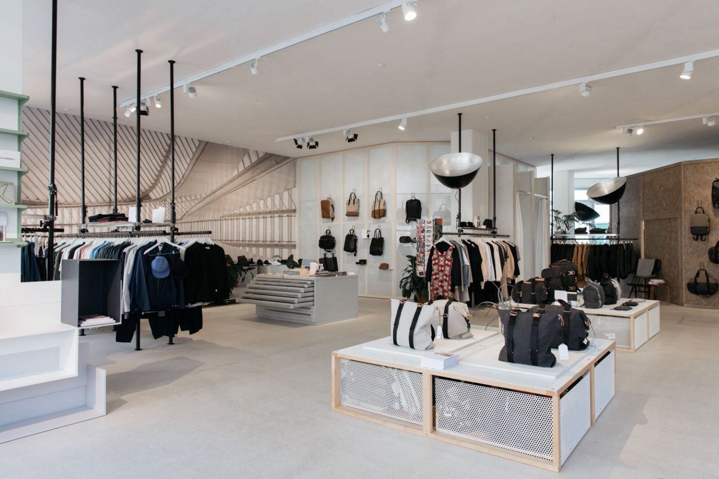 QWSTION Store Zurich - IGNANT