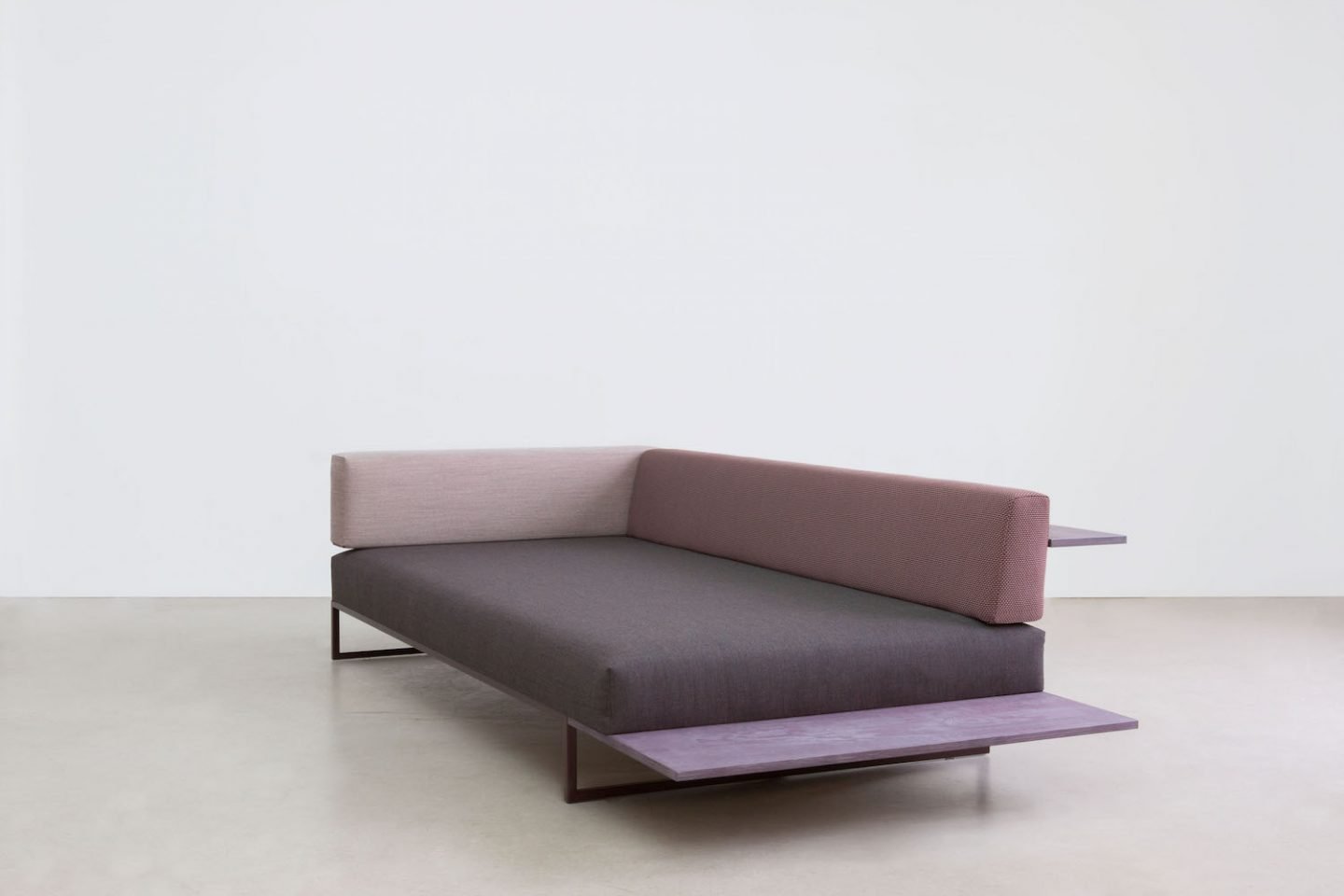 02_CIRCUS_COUCHES_llot-llov