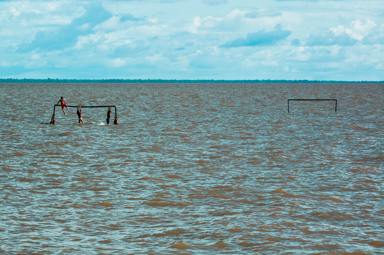 2017-05-08_5910ae985b288_Guilherme_Bergamini_Amazon_River_01.jpg