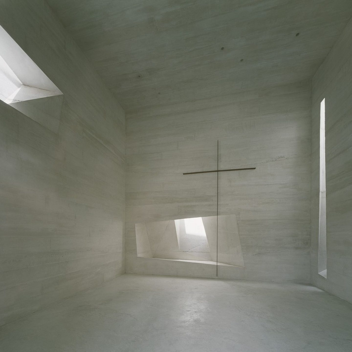 ignant_architecture_holyrosary_001