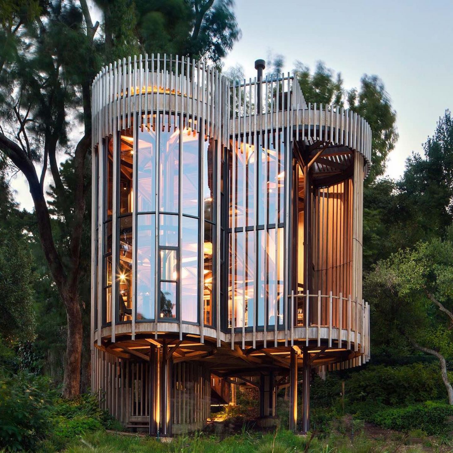 Tree House Designed By Malan Vorster IGNANT Tree House Designed By Malan Vorster IGNANT
