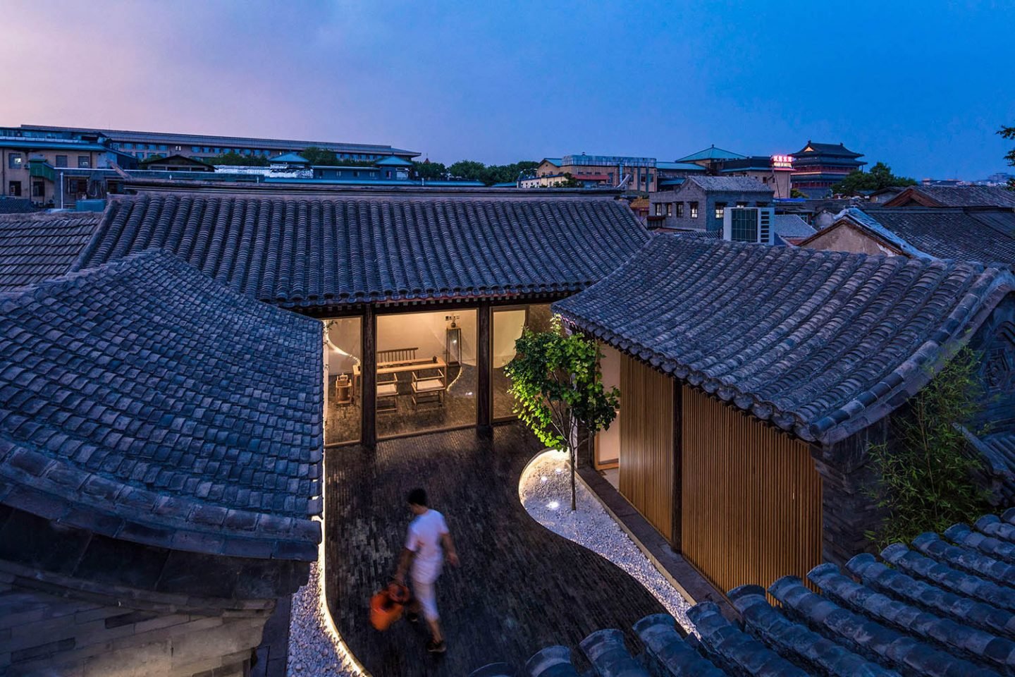 iGNANT_Architecture_Arch_Studio_Twisting_Courtyard_Beijing10