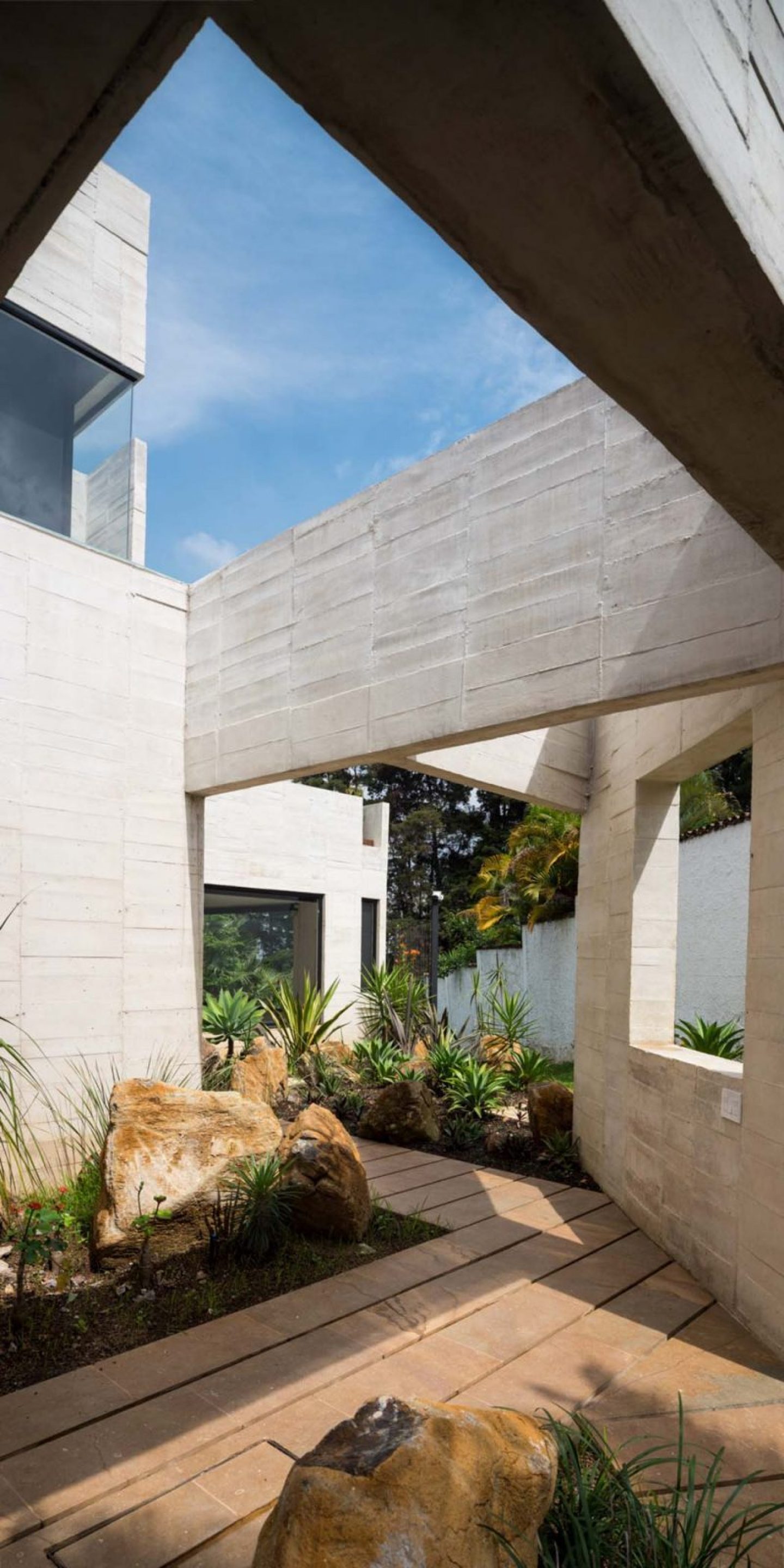 iGNANT_Architecture_Connatural_Garden_House_03