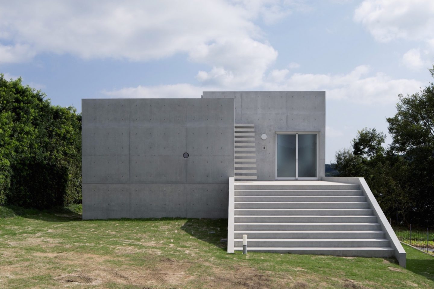 iGNANT_Architecture_House_Akitsu_Kazunori_Fujimoto_Architect_Associates_11