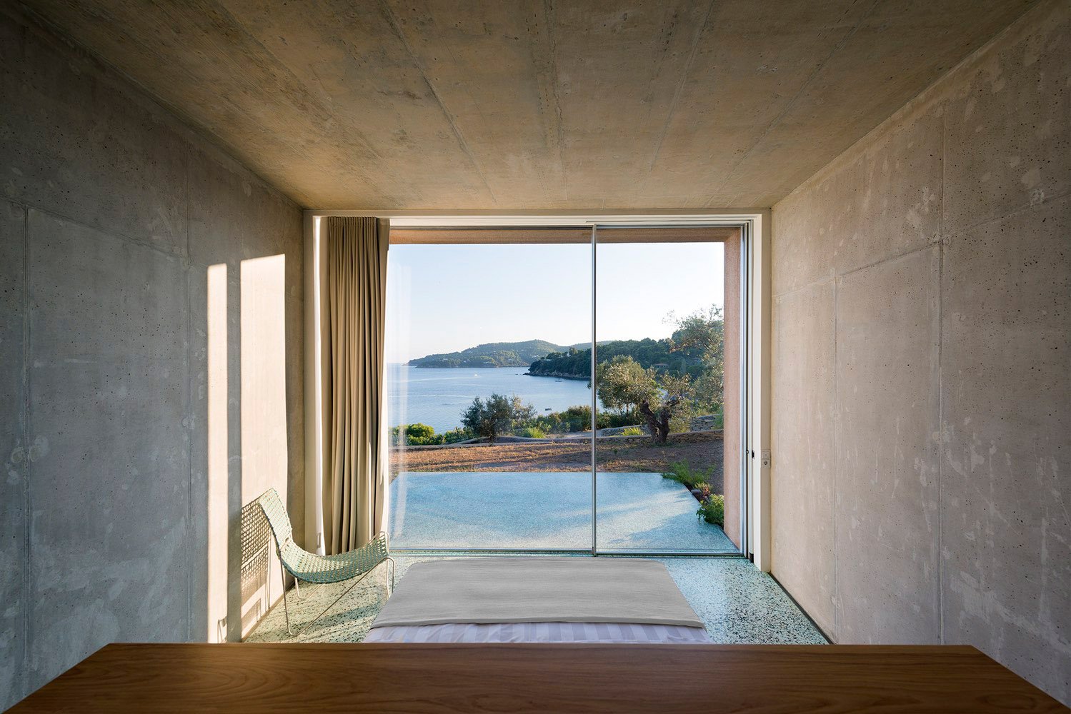 iGNANT_Architecture_Skiathos_Greece_Lydia_Xynogala_10