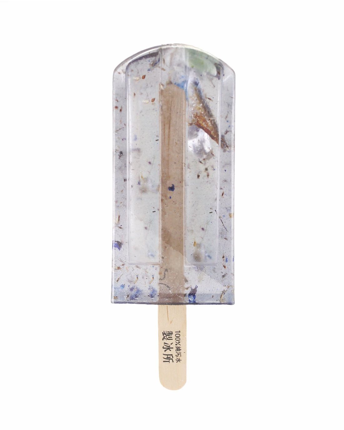 iGNANT_Art_Hung_I-chen_Guo_Yi-hui_Cheng_Yu-ti_Polluted_Water_Popsicles_Taiwan_4