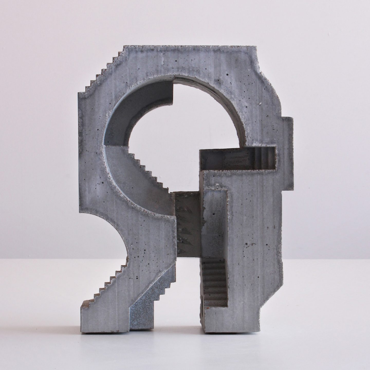 iGNANT_Art_Concrete_Modular_Sculptures_David_Umemoto04