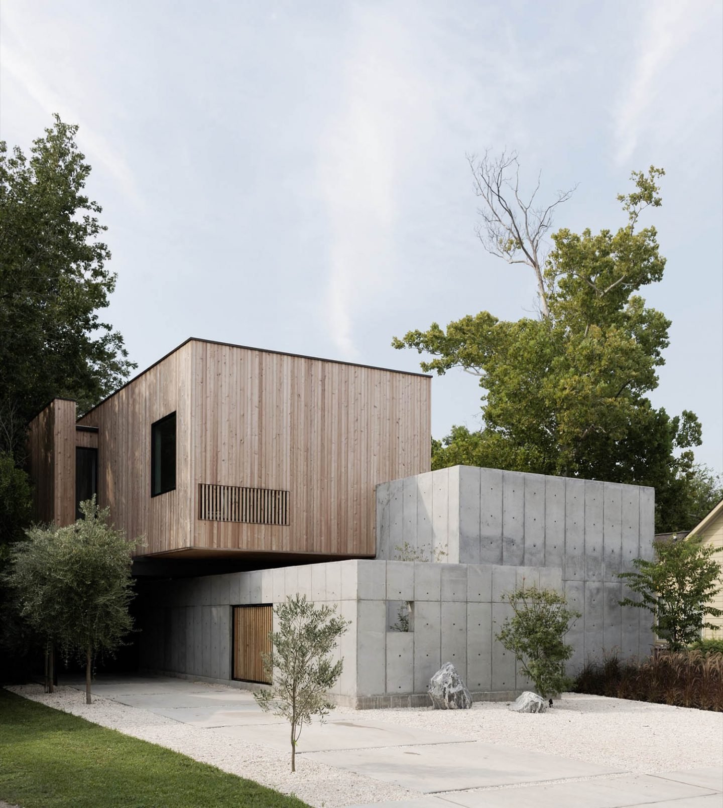 iGNANT_Architecture_Robertson_Design_Concrete_Box_House_1