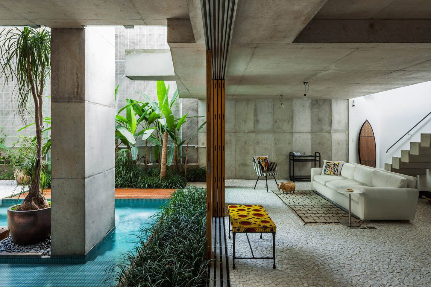 iGNANT_Architecture_SPBR_Architects_Weekend_House_In_Sao_Paulo_6